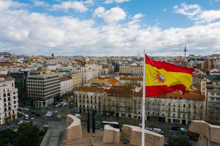 Ciri Khas Negara Spanyol